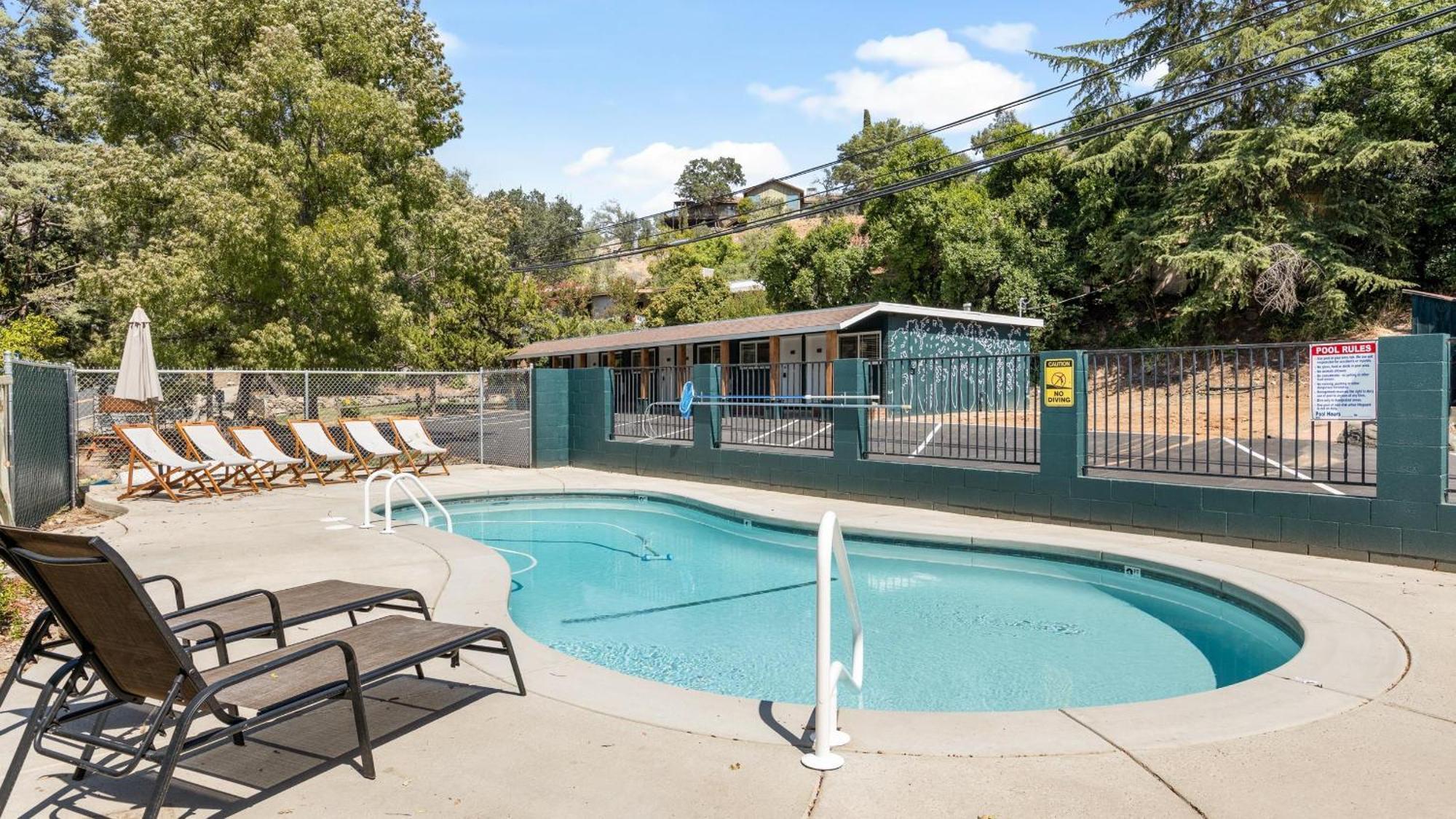 The Tokopah Sequoia Motel Rm 1 Three Rivers Dış mekan fotoğraf
