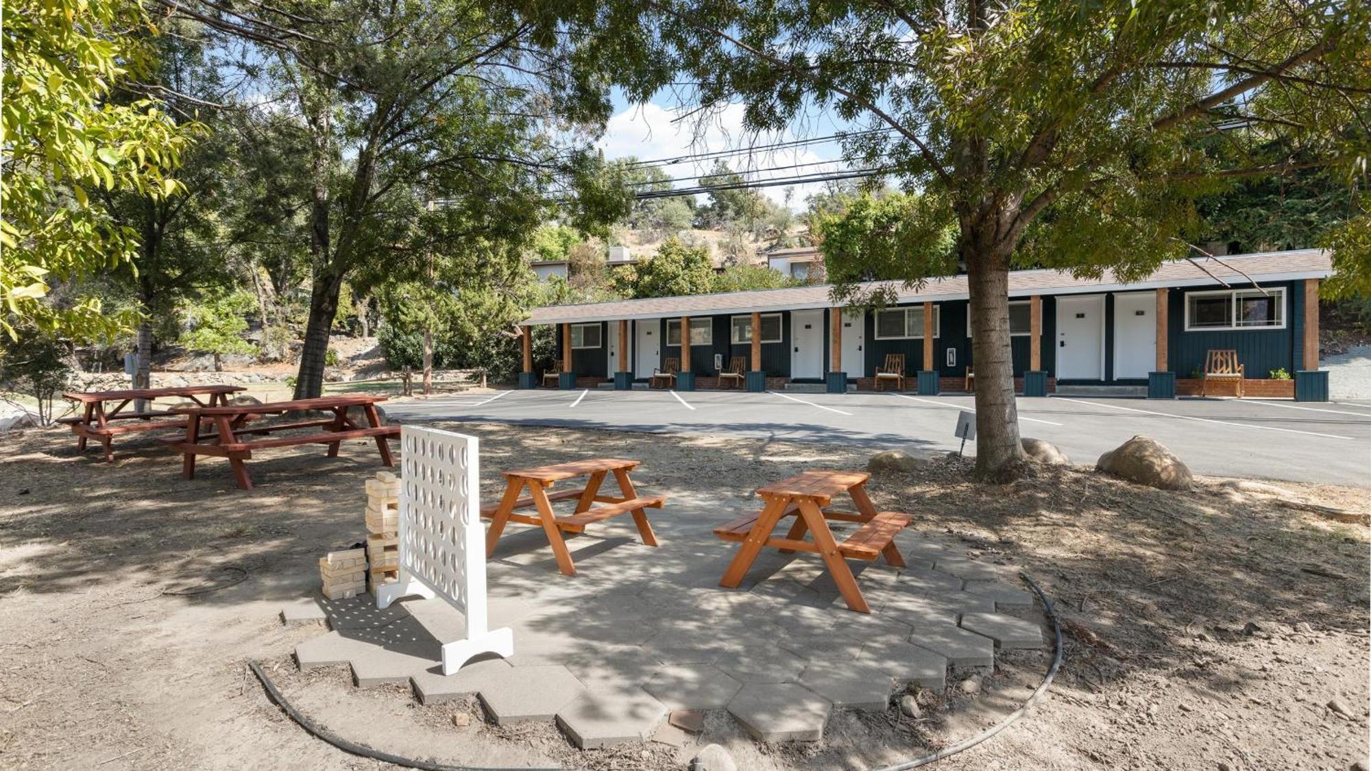 The Tokopah Sequoia Motel Rm 1 Three Rivers Dış mekan fotoğraf
