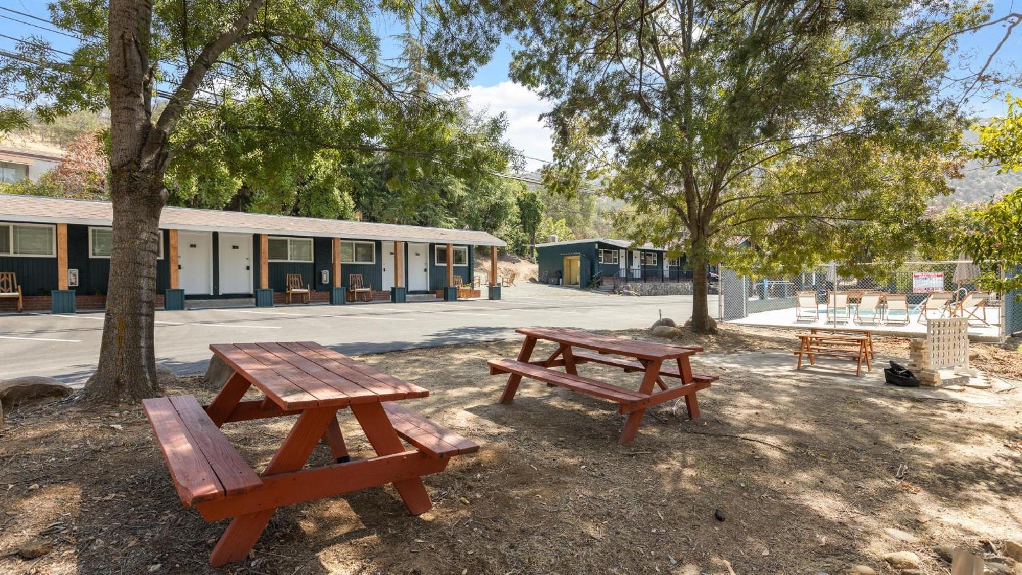The Tokopah Sequoia Motel Rm 1 Three Rivers Dış mekan fotoğraf